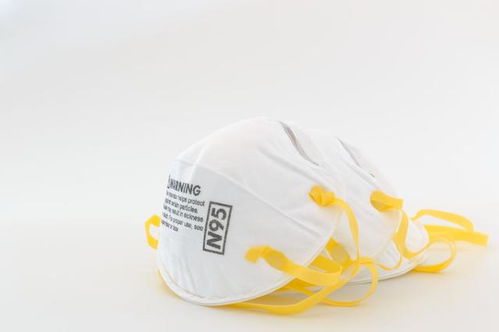 口罩還要戴多久？10個口罩難題解答，無紡布口罩常見問題全解析